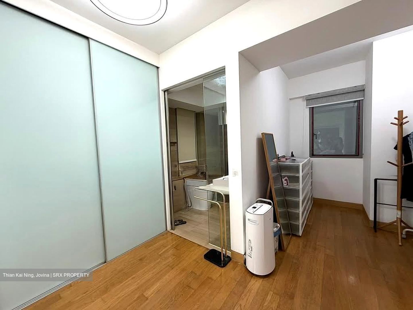 SilverSea (D15), Condominium #551849421